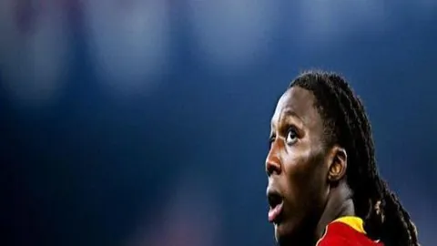 京多安最佳11人阵容：罗德里领衔中场佩德里丁丁B席